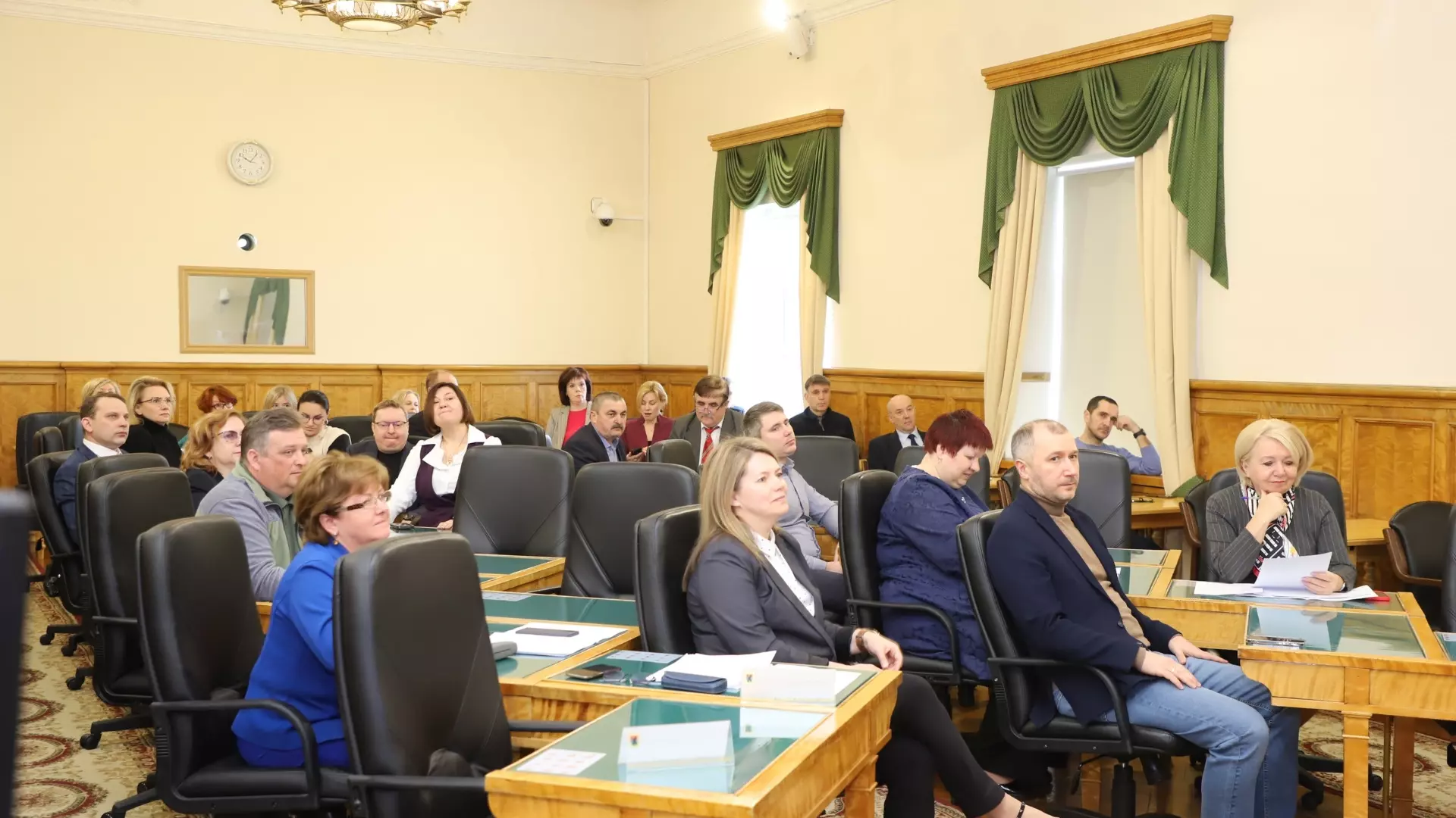 Кандидаты в Обществееную палату Карелии выступили перед ЗС